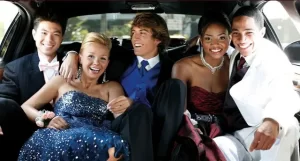 photo for PROMS & QUINCEANERAS in limo